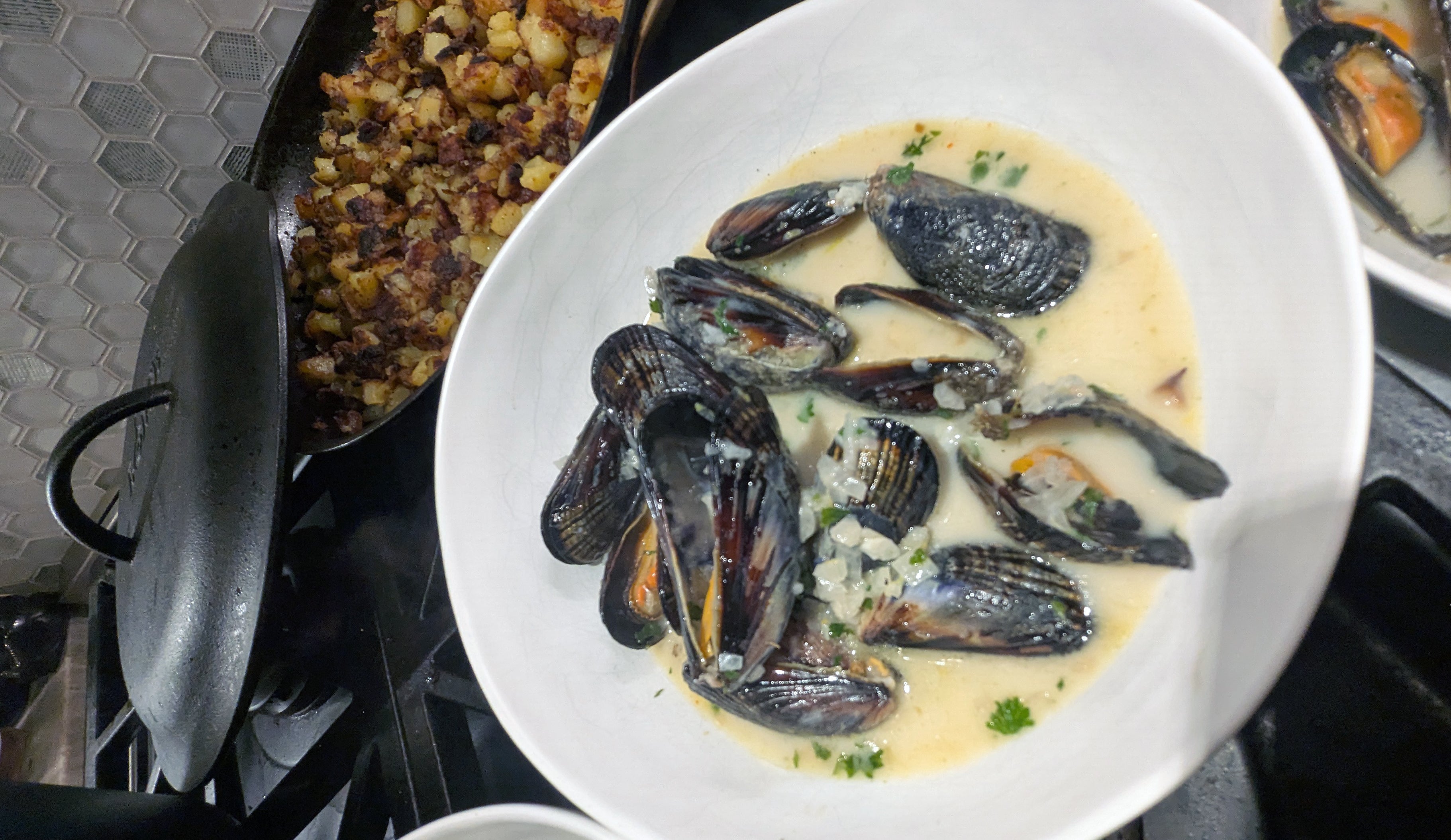 King Tide Mussels in White Wine