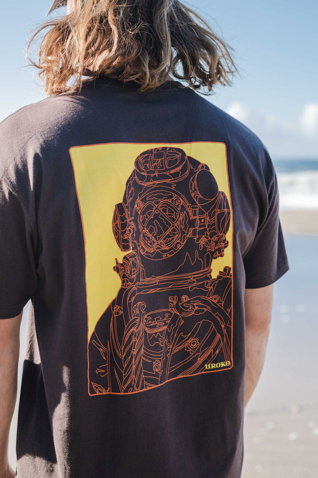 Diver T-Shirt in Chocolate