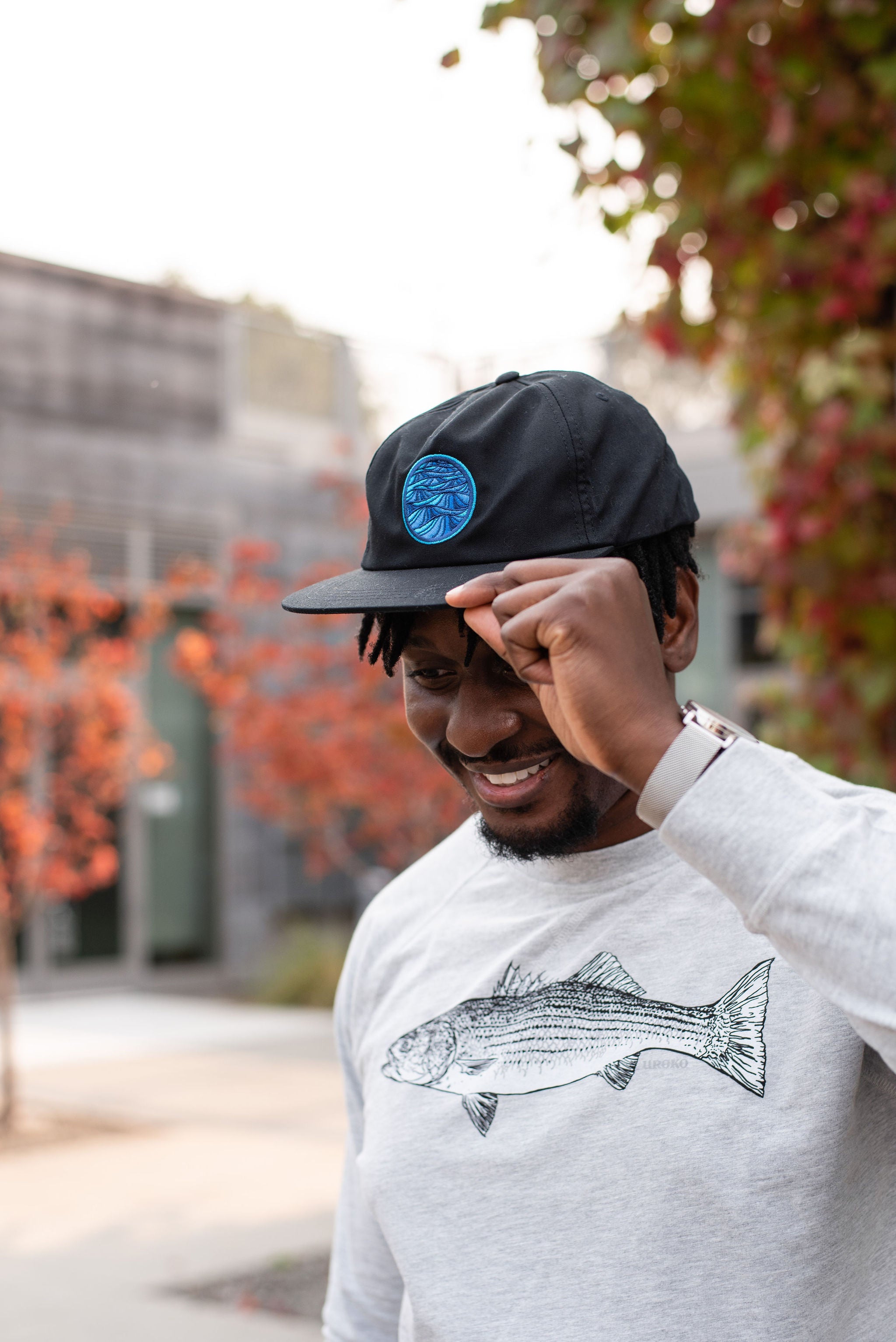 Pacific Swell hat on Model