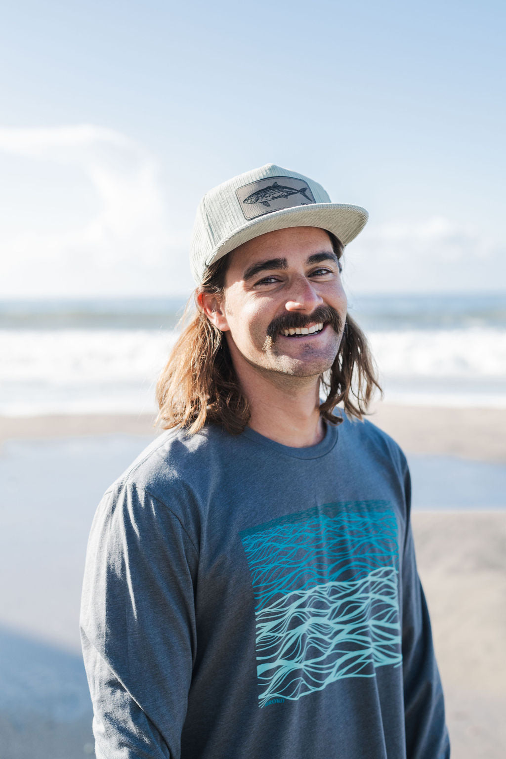 Calming Seas Long Sleeve T-shirt in Heather Heavy Metal